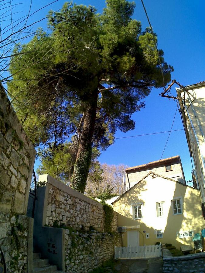 Stone House Trebinje Leilighet Eksteriør bilde