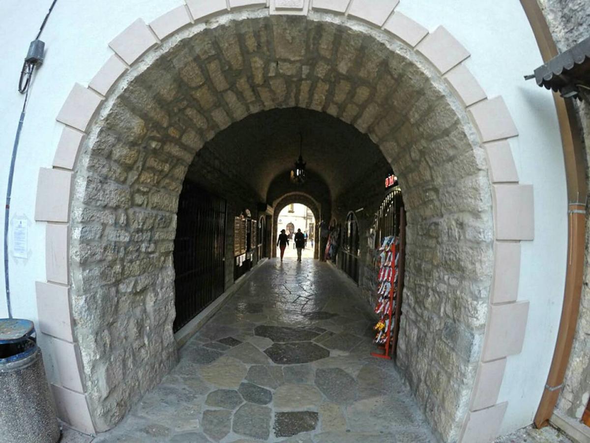 Stone House Trebinje Leilighet Eksteriør bilde